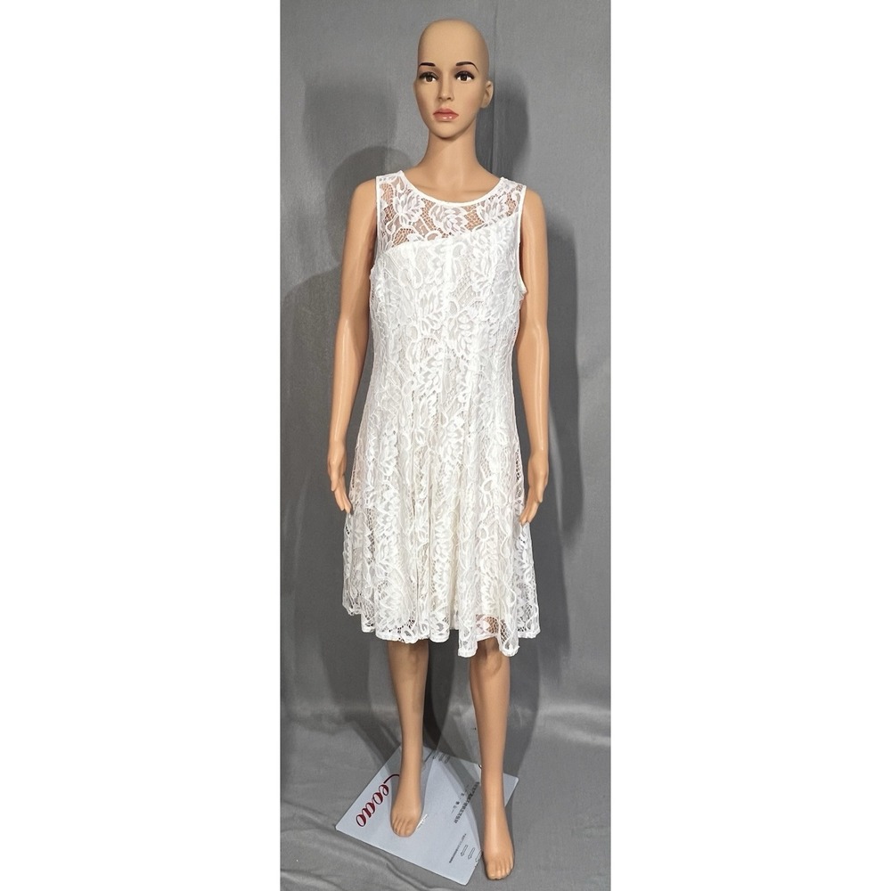 Gabby Skye‎ White Lace Teen Dress Size 16